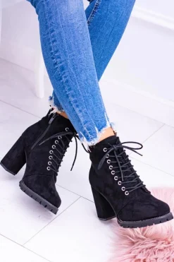 Lu Boo Czarne Zamszowe Botki na Słupku Cyrkonie Halsey