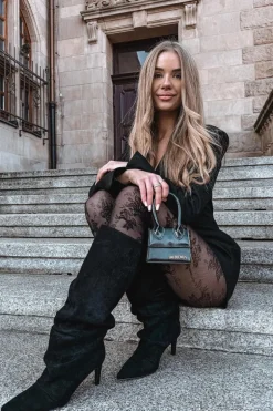 Marszczone Kozaki Na Szpilce Z Eko Zamszu Ocieplane Czarne Mavella