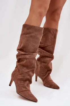 Marszczone Kozaki Na Szpilce Z Eko Zamszu Ocieplane Ciemnobeżowe Mavella