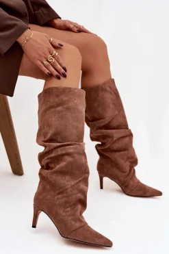 Marszczone Kozaki Na Szpilce Z Eko Zamszu Ocieplane Ciemnobeżowe Mavella