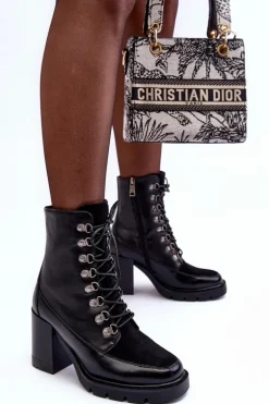 Masywne Sznurowane Botki Na Słupku Czarne Lathia