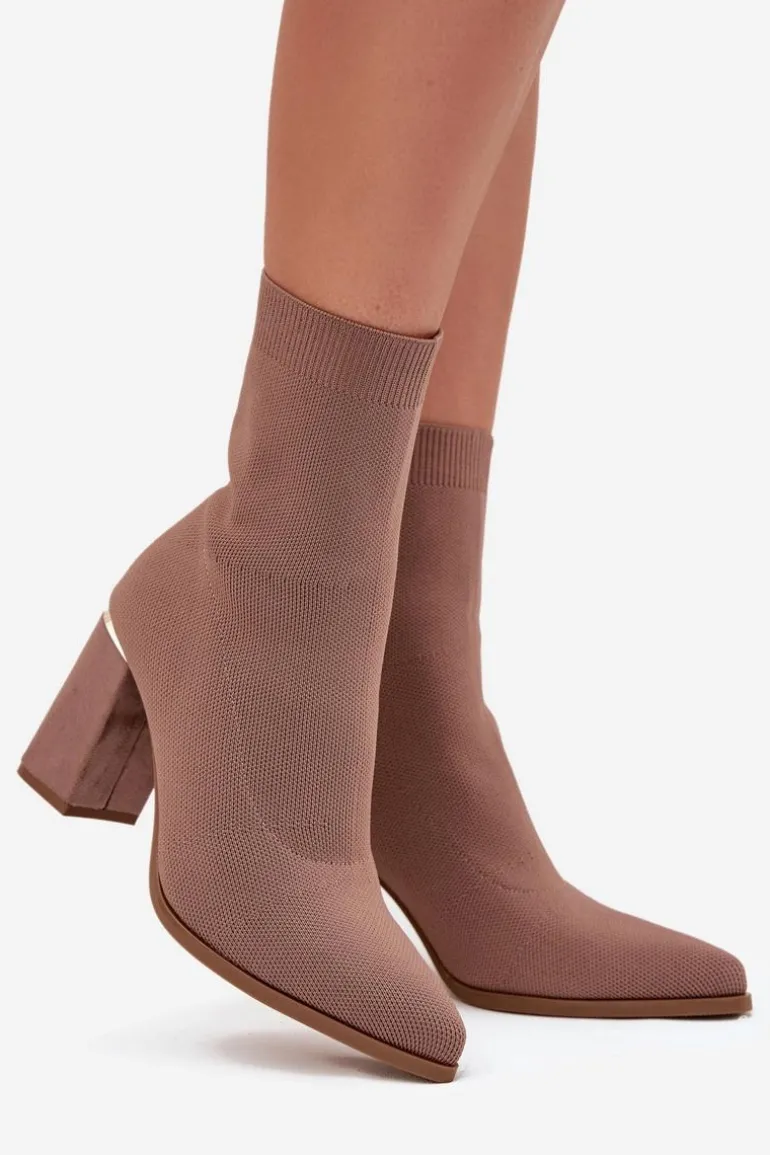 Materiałowe Wsuwane Botki Damskie Na Słupku Beżowe Virelle