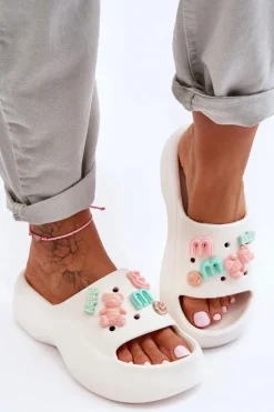 Miękkie Damskie Piankowe Klapki Z Ozdobami Białe Lorie