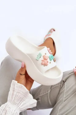 Miękkie Damskie Piankowe Klapki Z Ozdobami Białe Lorie