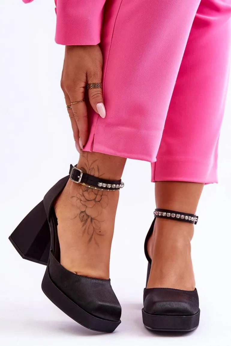 Modne Czółenka Na Masywnym Obcasie Z Cyrkoniami Czarne Adel