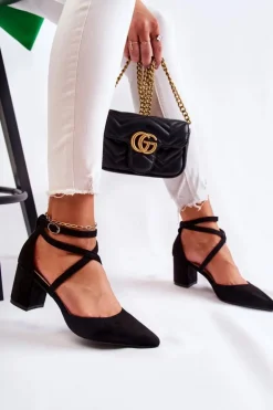 Modne Czółenka Na Niskim Słupku Czarne Crissa