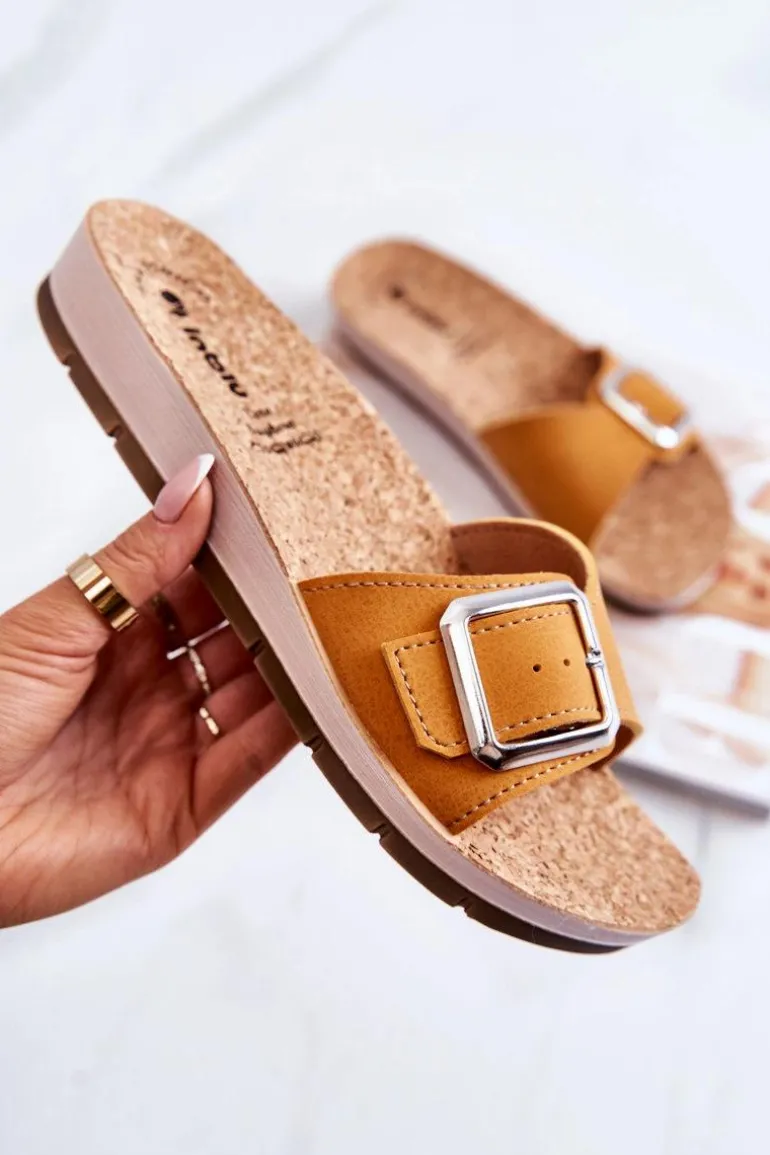 Modne Damskie Klapki Ze Sprzączką Inblu CP000031 Żółte