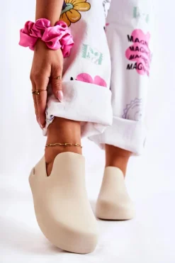 Modne Gumowe Chodaki Jasnobeżowe Meriko