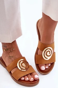 Modne Klapki Z Lustrzaną Ozdobą Camel Deep Breath