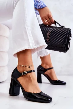 Modne Lakierowane Czółenka Na Słupku Czarne Maoris