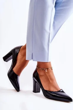 Modne Lakierowane Czółenka Na Słupku Czarne Emotion