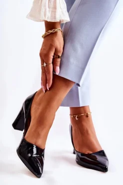 Modne Lakierowane Czółenka Na Słupku Czarne Emotion