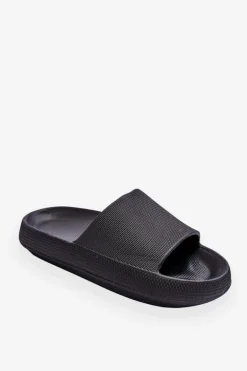 Modne Lekkie Klapki Na Masywnej Podeszwie Czarne Rebel