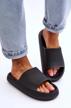 Modne Lekkie Klapki Na Masywnej Podeszwie Czarne Rebel