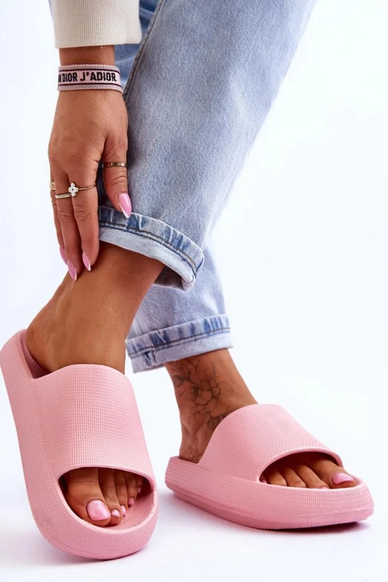 Modne Lekkie Klapki Na Masywnej Podeszwie Różowe Rebel