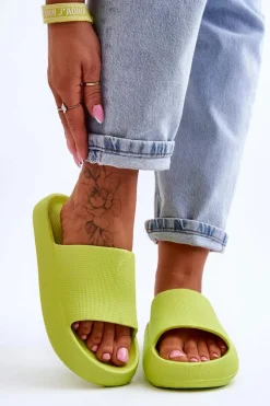 Modne Lekkie Klapki Na Masywnej Podeszwie Limonkowe Rebel