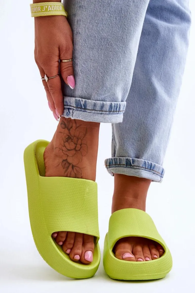 Modne Lekkie Klapki Na Masywnej Podeszwie Limonkowe Rebel
