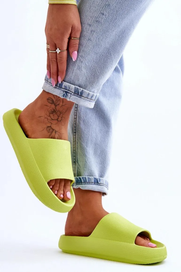 Modne Lekkie Klapki Na Masywnej Podeszwie Limonkowe Rebel