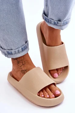 Modne Lekkie Klapki Na Masywnej Podeszwie Beżowe Rebel