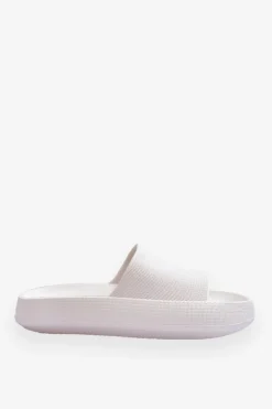 Modne Lekkie Klapki Na Masywnej Podeszwie Białe Rebel