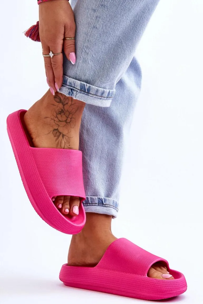 Modne Lekkie Klapki Na Masywnej Podeszwie Fuksja Rebel