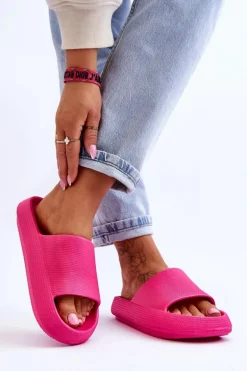 Modne Lekkie Klapki Na Masywnej Podeszwie Fuksja Rebel