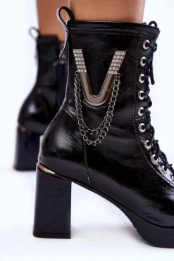 Modne Ocieplane Skórzane Botki Z Ozdobą Czarne Malta