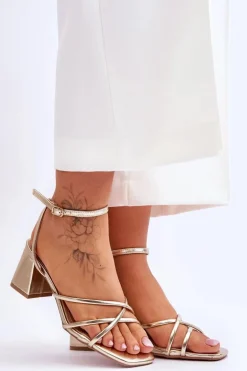 Modne Sandałki Na Obcasie Złote Felisa