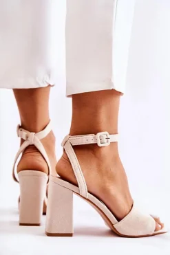 Modne Sandałki Na Słupku Beżowe Salis