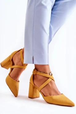 Modne Sandałki Na Słupku Żółte Sinari