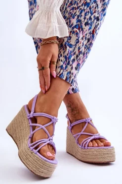 Modne Sandały Na Koturnie Z Plecionką Fioletowe Nessia