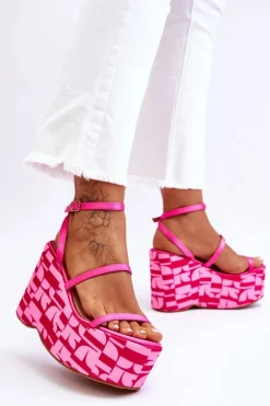 Modne Sandały Na Koturnie We Wzory Fuksja Claria
