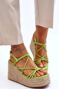 Modne Sandały Na Koturnie Z Plecionką Zielone Nessia