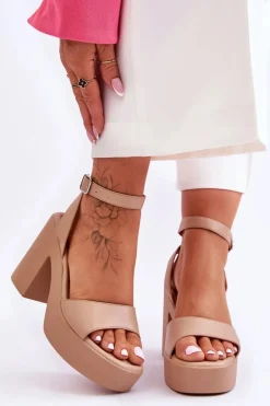 Modne Sandały Na Masywnym Obcasie Beżowe Karmine