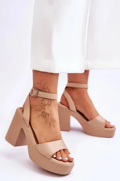 Modne Sandały Na Masywnym Obcasie Beżowe Karmine
