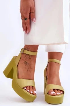 Modne Sandały Na Masywnym Obcasie Limonkowe Karmine