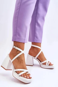 Modne Sandały Na Obcasie I Platformie Białe Secret Rose