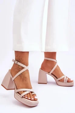 Modne Sandały Na Obcasie I Platformie Beżowe Secret Rose