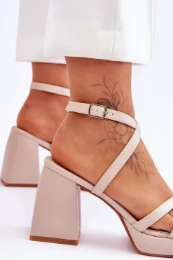 Modne Sandały Na Obcasie I Platformie Beżowe Secret Rose