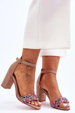 Modne Sandały Na Obcasie Z Ozdobnymi Kamieniami Beżowe Love Me