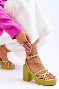 Modne Sandały Na Obcasie Z Paseczkami Limonkowe Shemira