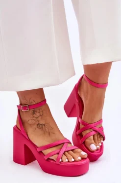 Modne Sandały Na Obcasie Z Paseczkami Fuksja Shemira