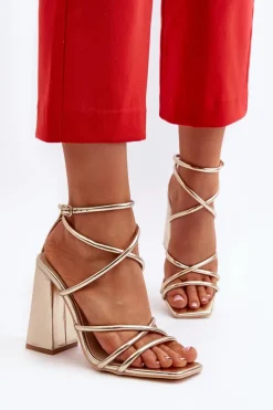 Modne Sandały Na Obcasie Złote Josette