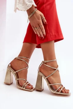 Modne Sandały Na Obcasie Złote Josette