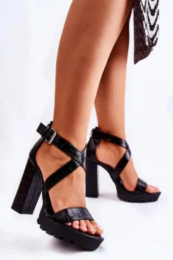 Modne Sandały Na Słupku Z Paskiem Wężowe Czarne Rammis