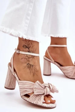 Modne Sandały Z Kokardą Na Obcasie Jasnobeżowe Callum