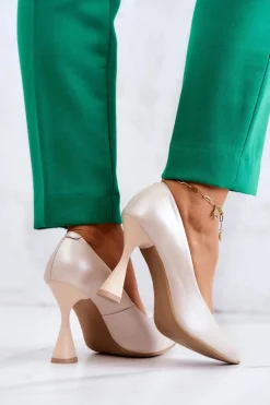 Modne Skórzane Czółenka Lewski Shoes 3181 Beżowe