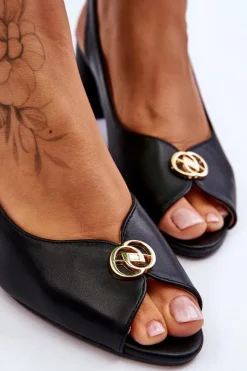 Modne Skórzane Sandały Na Obcasie Czarne Hette