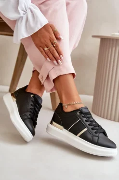 Modne Sneakersy Damskie Na Platformie Z Eko Skóry Czarne Nevisase