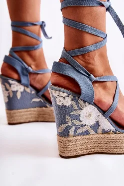 Modne Wiązane Sandały Na Koturnie Niebieskie Recife
